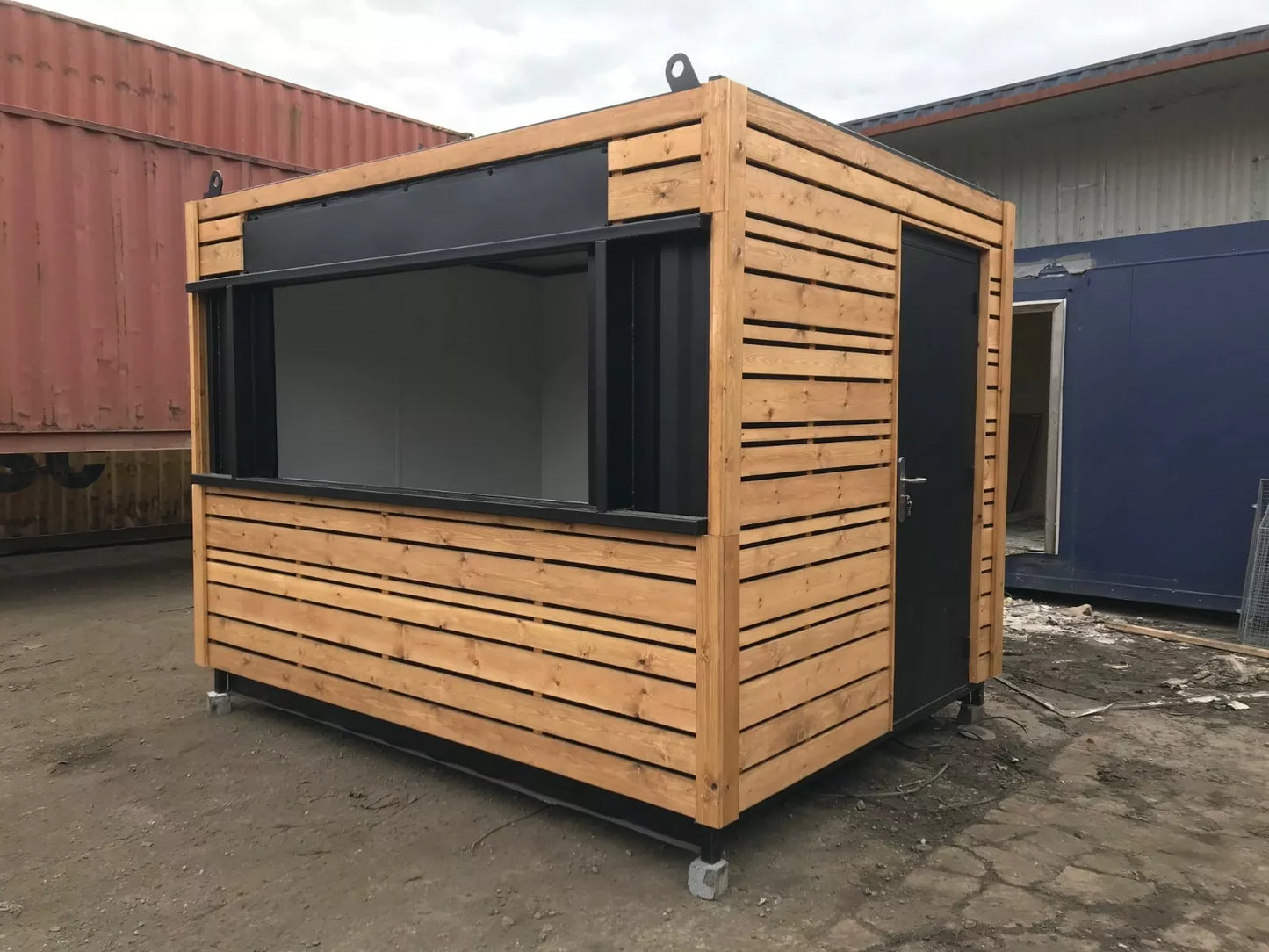 Conteneur bar/restaurant de 10 x 8 pieds