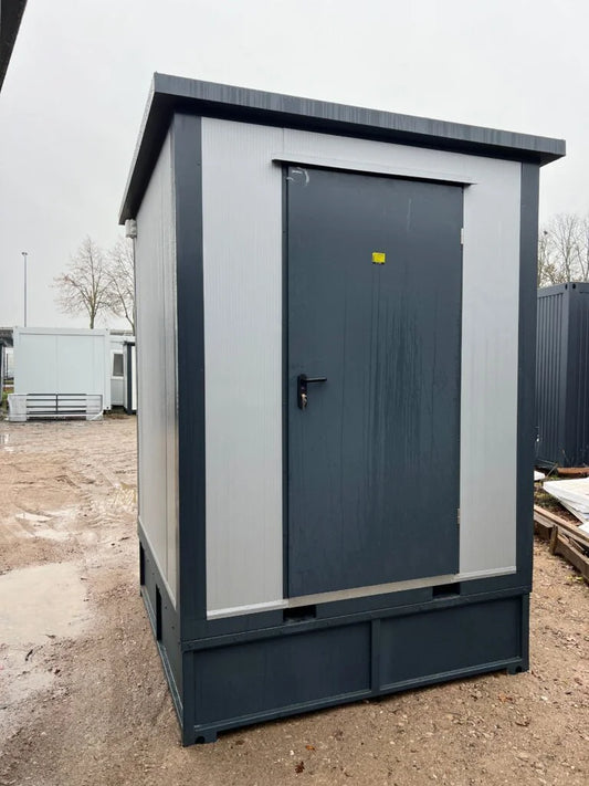 Conteneur sanitaire 2,00 × 2,00 m – avec douche et réservoir