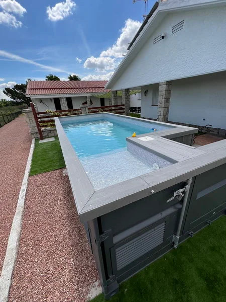 Piscine conteneur Lanzarote 6 m avec spa intégré