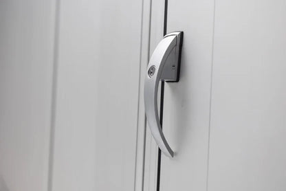 Remorque Debon Roadster 2000 fermée mesurant 2360 x 1320 mm