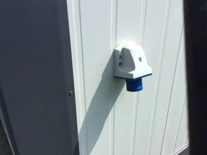 Bureau conteneur neuf 4×2,4 m – Poste de sécurité / Contrôle d'accès 9,6 m²
